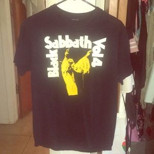 Black Sabbath Vol 4 band tee used Medium